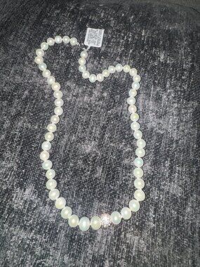 Cultured Freshwater Pearl and Crystal Necklace